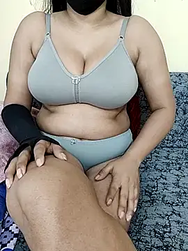 Snapshot of OnlyPragya chatting on March 19, 11:03 pm OnlyPragya online show from March 19, 11:03 pm