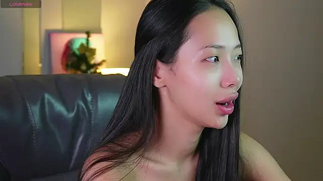 Snapshot of _MIURA_ chatting on December 27, 1:11 am  MIURA  online show from December 27, 1:11 am