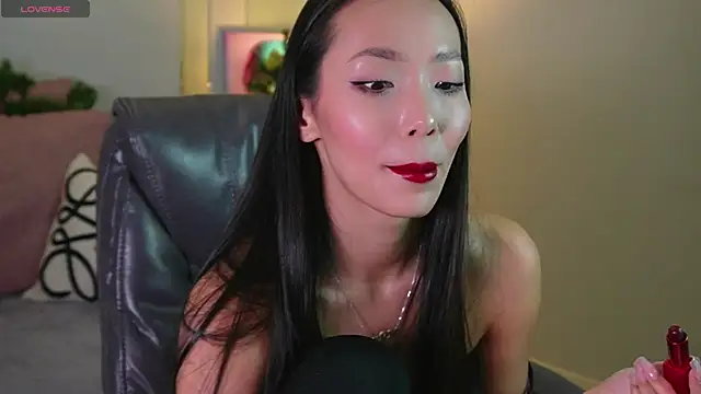 Snapshot of _MIURA_ chatting on January 5, 4:14 am  MIURA  online show from January 5, 4:14 am