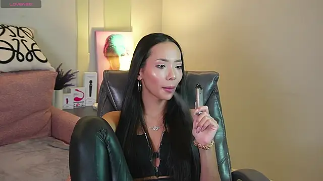 Snapshot of _MIURA_ chatting on January 14, 7:27 am  MIURA  online show from January 14, 7:27 am