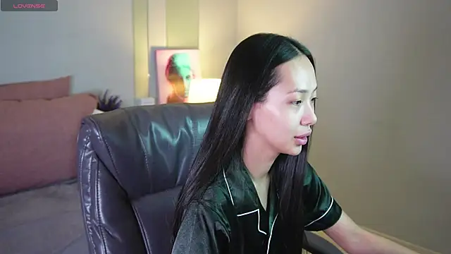 Snapshot of _MIURA_ chatting on February 6, 1:16 am  MIURA  online show from February 6, 1:16 am