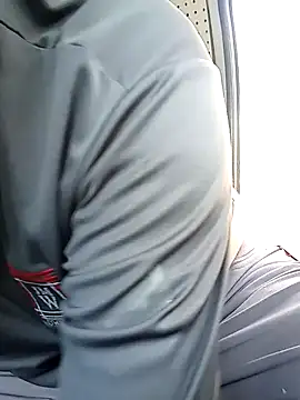 Hotbodyscottie online show from December 9, 5:19 pm