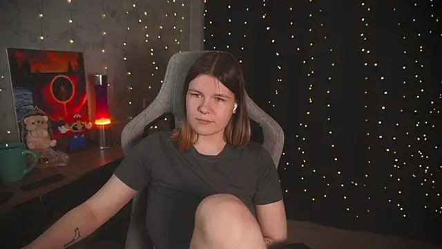 cuteamberlyyy online show from October 16, 4:46 am