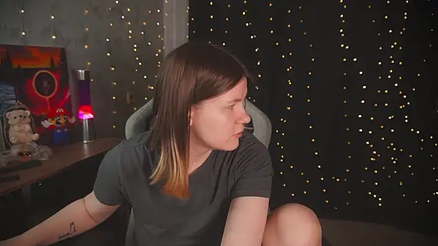 cuteamberlyyy online show from October 19, 3:29 am