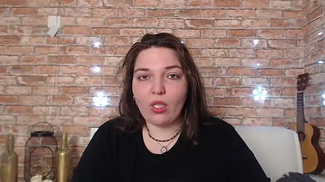 Snapshot of Amelia_Kiss_ chatting on December 30, 6:53 am Amelia Kiss online show from December 30, 6:53 am