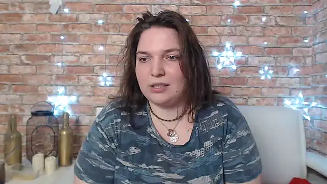 Snapshot of Amelia_Kiss_ chatting on January 23, 6:49 am Amelia Kiss online show from January 23, 6:49 am