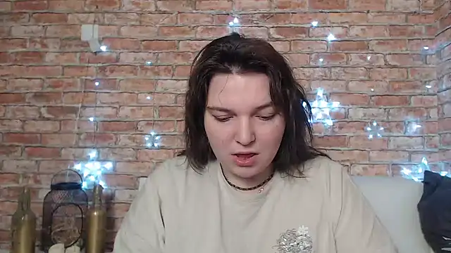 Snapshot of Amelia_Kiss_ chatting on February 8, 12:38 am Amelia Kiss online show from February 8, 12:38 am