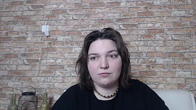Snapshot of Amelia_Kiss_ chatting on February 21, 12:38 am Amelia Kiss online show from February 21, 12:38 am