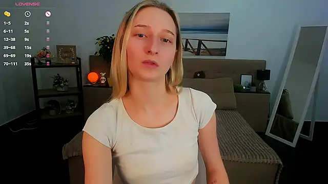  Ri na  online show from January 11, 1:01 pm