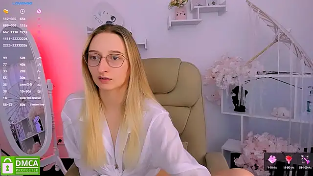  Ri na  online show from March 3, 12:37 pm