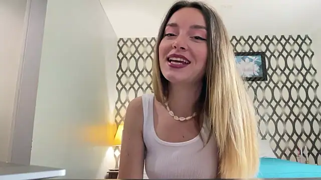 SirenaBelle online show from February 9, 1:33 am