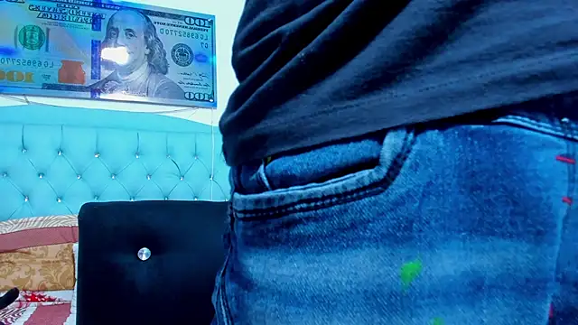 Bad Couple 1 online show from October 31, 1:50 am