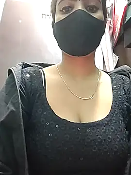 Snapshot of Kavita_ji chatting on December 14, 4:56 am Kavita ji online show from December 14, 4:56 am