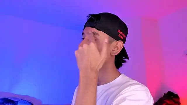 Levin Hikaru online show from November 18, 11:26 pm