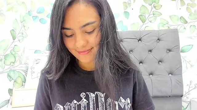 Snapshot of atilanadiaz7 chatting on October 14, 5:14 pm atilanadiaz7 online show from October 14, 5:14 pm