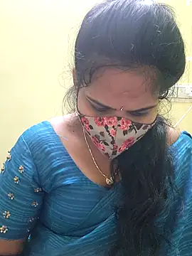 melina214 online show from April 14, 5:52 pm