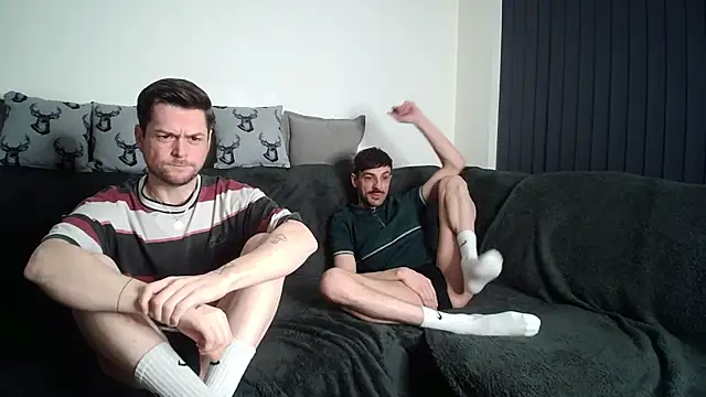 twotwinkhusbandss online show from February 3, 10:37 pm