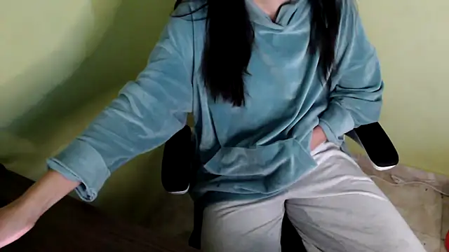 samantha s69 online show from April 10, 12:43 pm