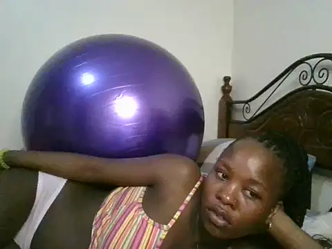 Sonnia  online show from February 13, 8:24 pm