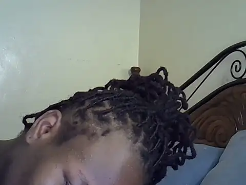 Sonnia  online show from March 18, 4:37 am