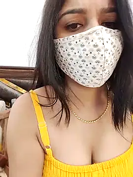 Gloie4u online show from December 12, 10:02 am