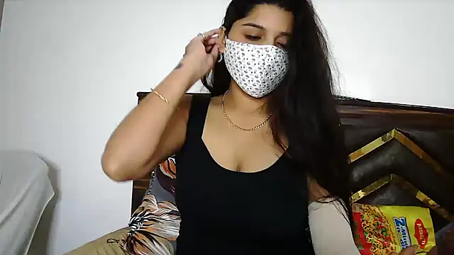 Gloie4u online show from October 11, 9:41 am