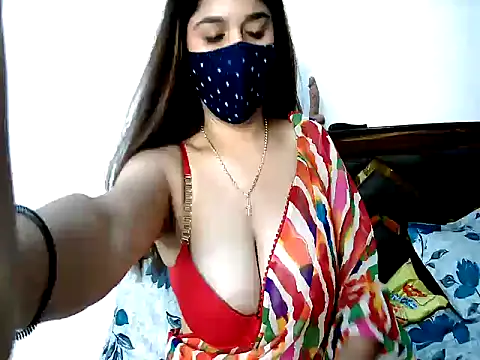 Gloie4u online show from June 9, 9:54 am
