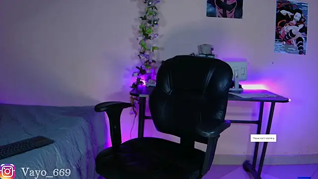 vayolett01 dakotta online show from January 15, 1:52 pm