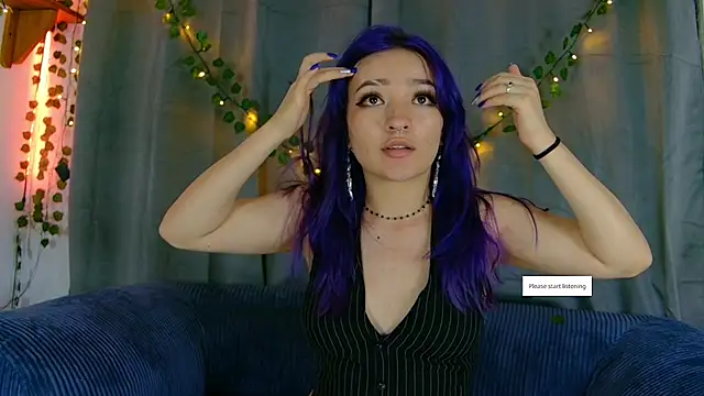 vayolett01 dakotta online show from November 20, 3:39 am