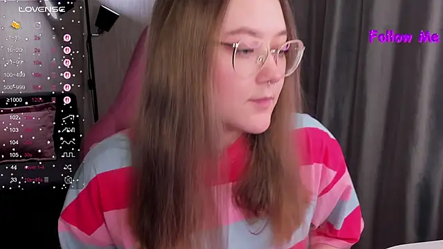 bunny bubble online show from February 12, 11:11 pm