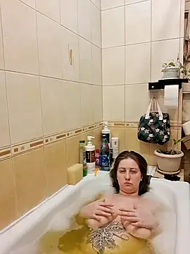 Sakura Green online show from January 9, 9:58 pm