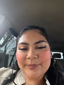 Snapshot of Juli_Walker chatting on July 4, 11:00 pm Juli Walker online show from July 4, 11:00 pm