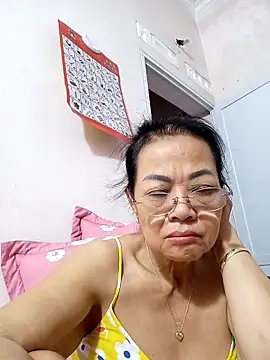 Hotestlove online show from September 13, 9:58 pm