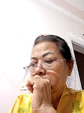 Hotestlove online show from October 24, 1:29 pm