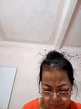 Hotestlove online show from October 26, 11:31 pm