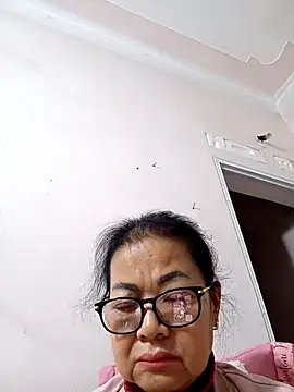 Hotestlove online show from February 12, 11:00 pm