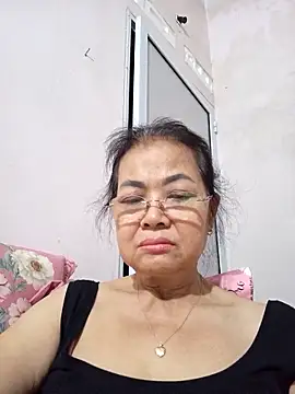 Hotestlove online show from March 25, 2:01 pm