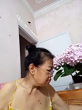 Hotestlove online show from April 22, 10:22 pm