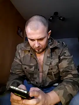 Foxyshaved online show from January 8, 8:49 am