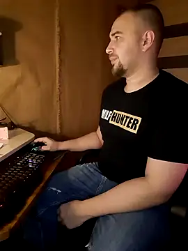 Foxyshaved online show from January 20, 4:54 am