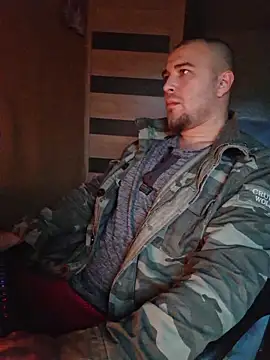 Foxyshaved online show from September 16, 4:35 am