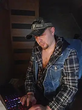 Foxyshaved online show from October 27, 6:06 am