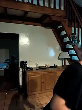 Snapshot of emma4xxx chatting on January 12, 2:56 am emma4xxx online show from January 12, 2:56 am