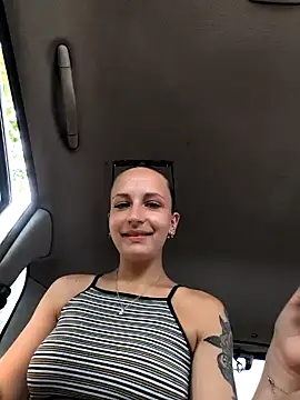 Snapshot of emma4xxx chatting on January 16, 8:25 pm emma4xxx online show from January 16, 8:25 pm