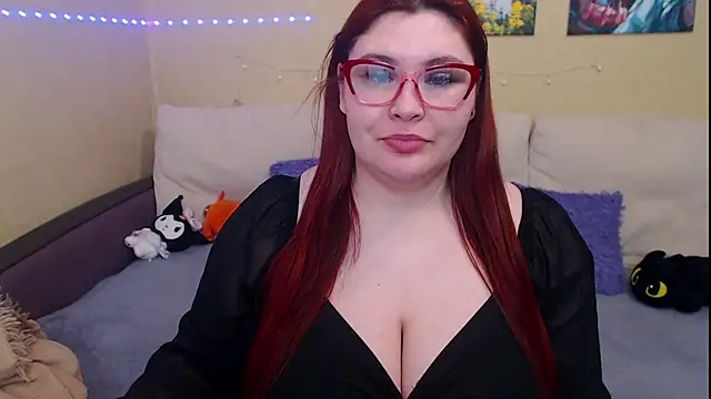 JuliaKeln online show from February 19, 3:49 pm