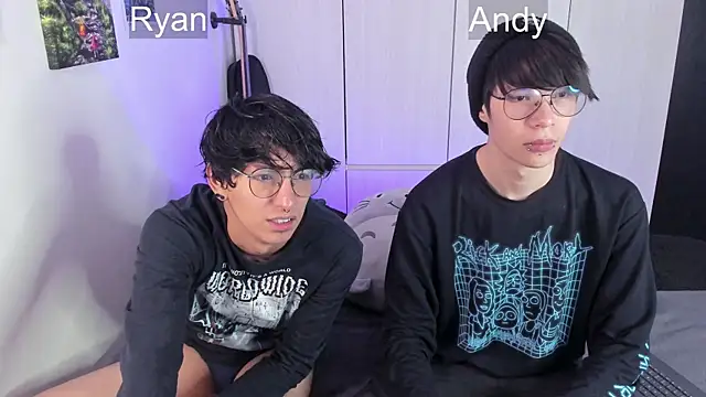 Aventure Twinks online show from December 27, 4:15 am