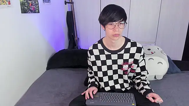 Aventure Twinks online show from January 28, 10:34 am