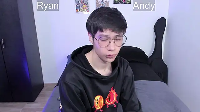 Aventure Twinks online show from March 6, 7:32 pm