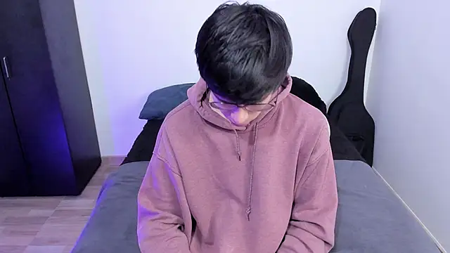 Aventure Twinks online show from March 19, 8:11 pm