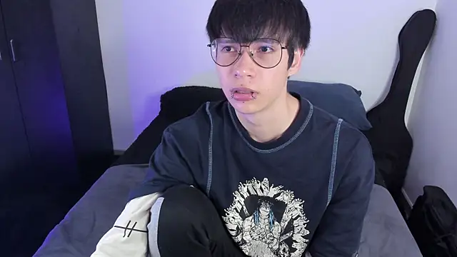 Aventure Twinks online show from October 26, 3:23 am